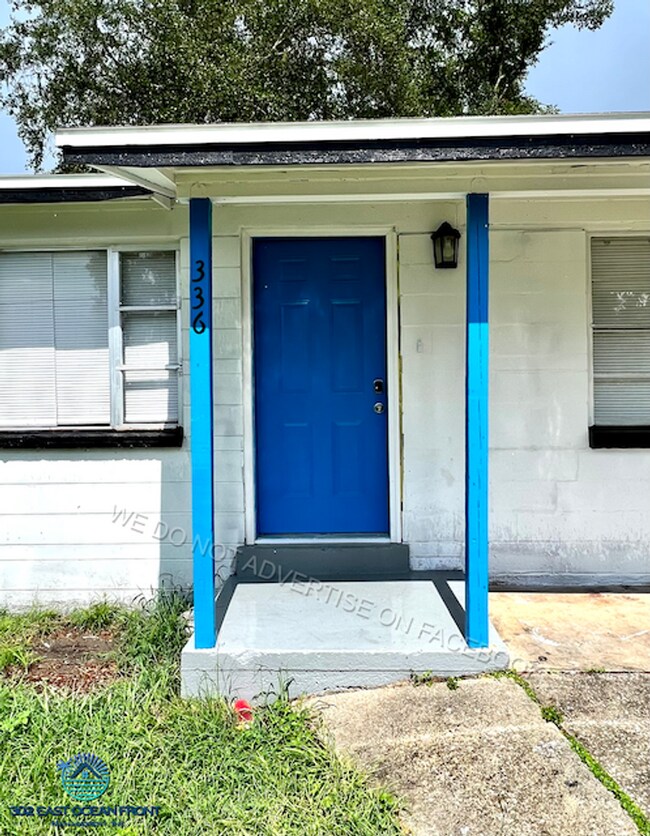 Building Photo - Gorgeous 3 bedroom / 1.5 bathroom home ready for rent in Orange Park.