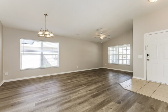 Building Photo - 11515 Mountain Bay Dr