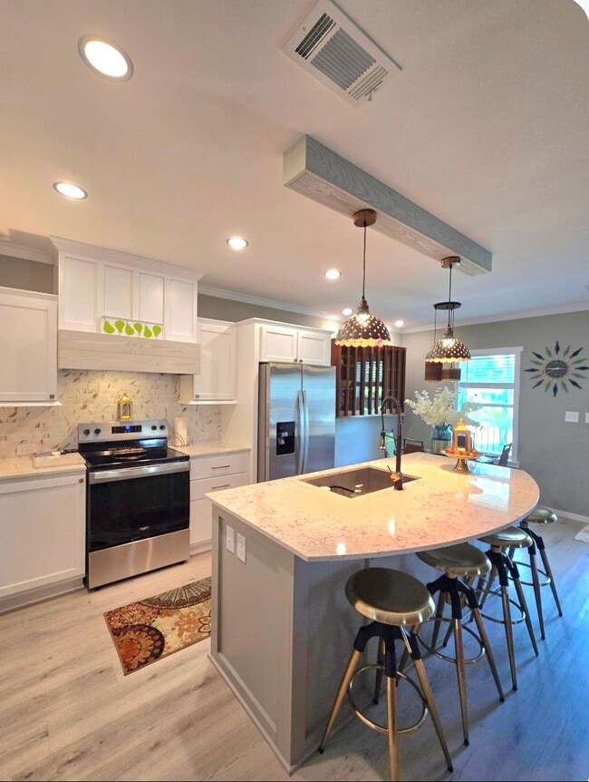 Foto del edificio - 121 12th St