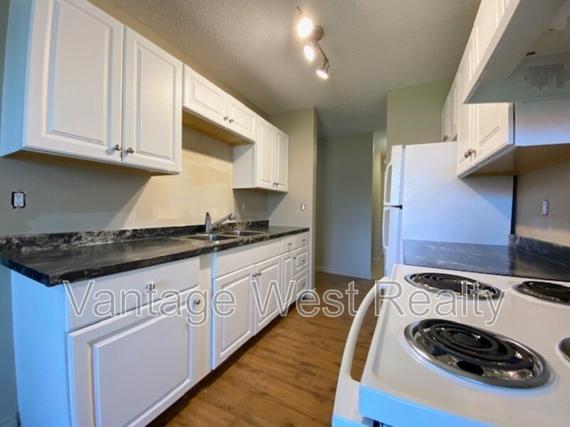 Photo principale - 875 Badke Rd