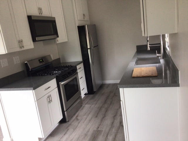 kitchen - 2215 E 1st St