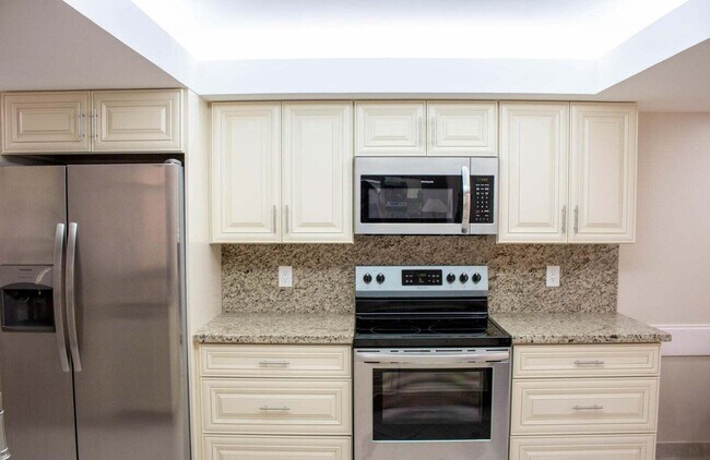 Foto del edificio - 450 Egret Cir