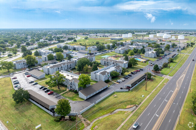 Aerial Photo - The Club at Cherry Hills Apartments