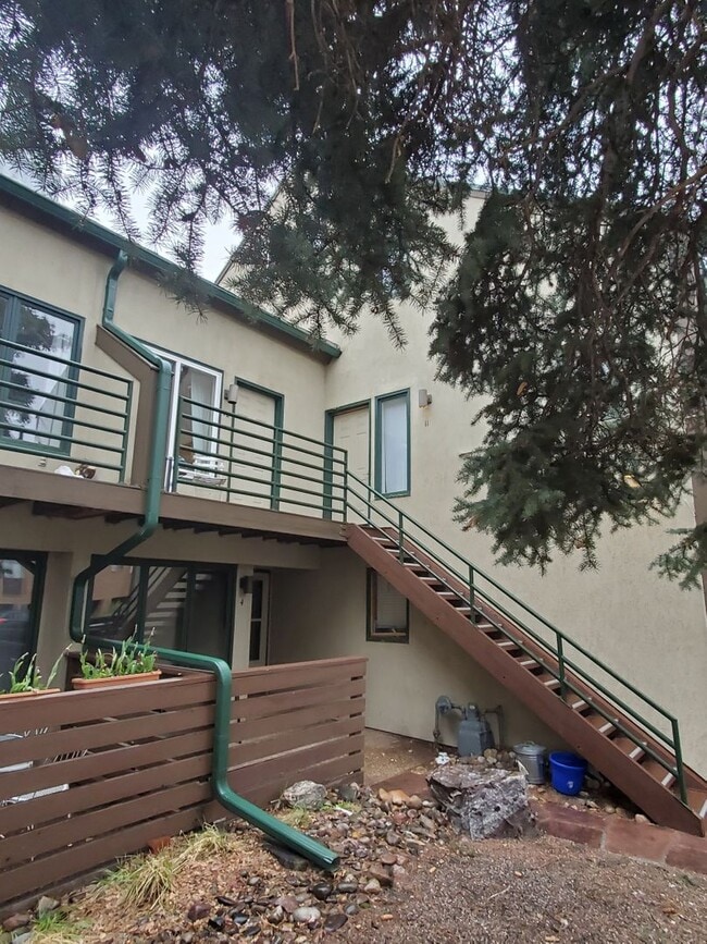 Cozy and Recently Updated 1BR with Firepla... - Cozy and Recently Updated 1BR with Firepla... House