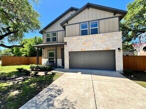 Building Photo - 9003 Gage Dr