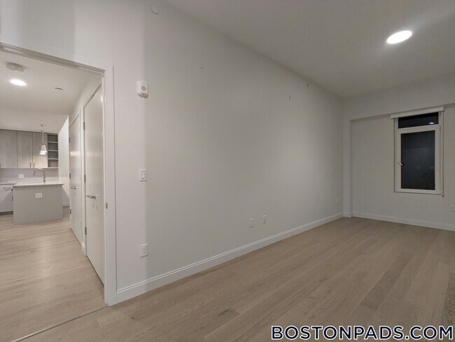 Foto del edificio - 55 Brighton Ave