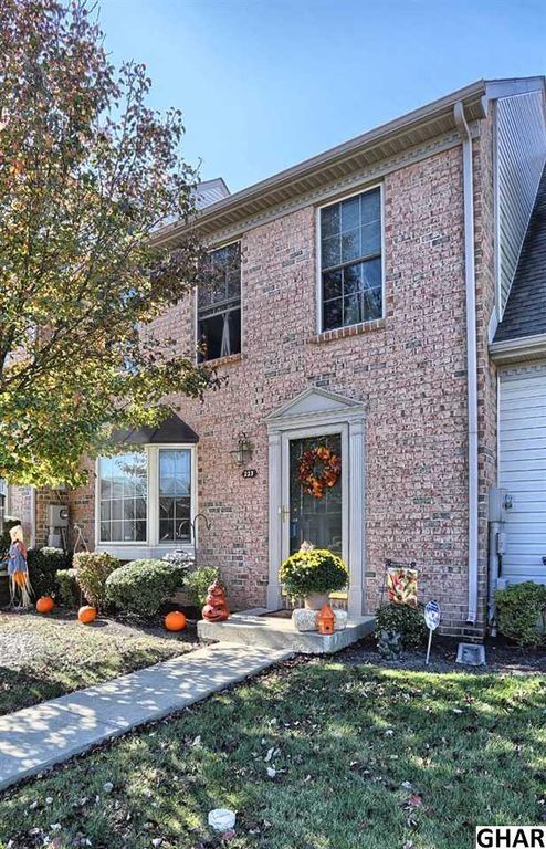 Foto del edificio - 223 Saddle Ridge Dr