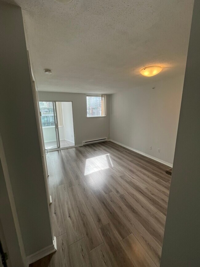 Photo du bâtiment - 1278 Granville St