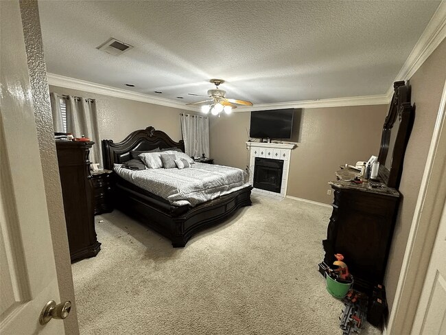 Foto del edificio - 6212 Parkmeadow Dr