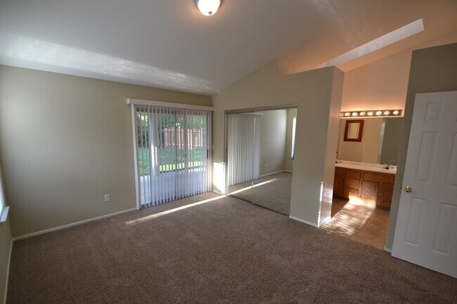Building Photo - 6010 Alpinespring Way