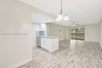 Building Photo - 7925 SW 86th St