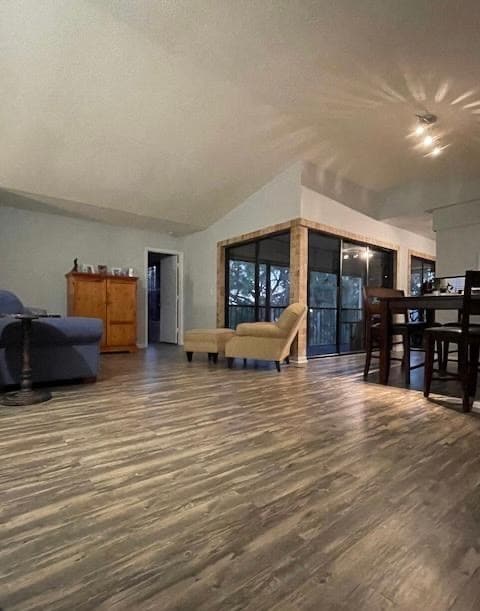 Living room - 3930 SW Greenwood Way