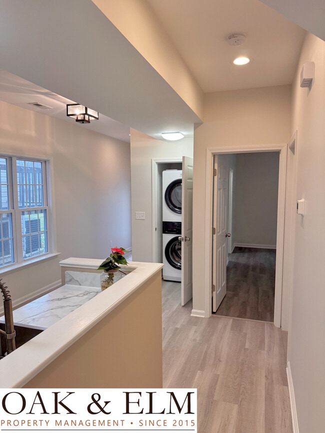 Foto del edificio - Beautiful 3 Bedroom Home in Prime Middletown Location Near Anchorage