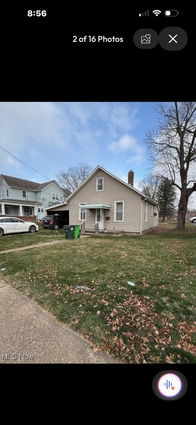 Building Photo - 323 Trenton Ave