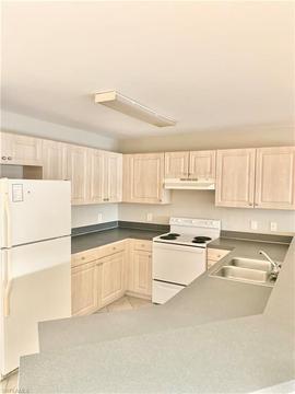 Foto principal - 730 Ichabod Ave
