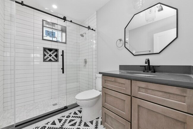 Foto del edificio - 140 Bayswater St