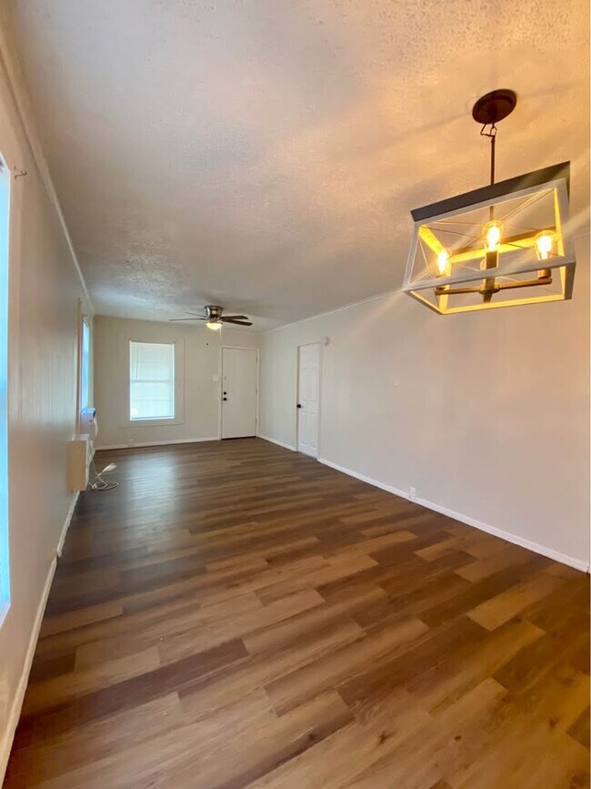 Foto del edificio - 617 S Nebraska Ave