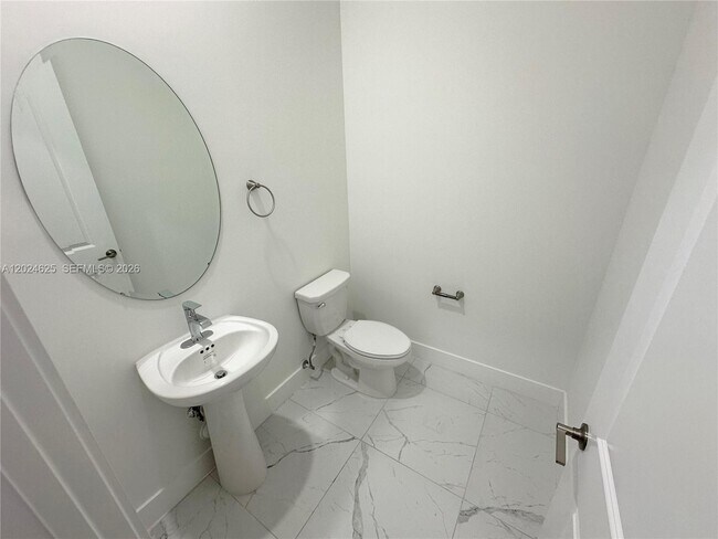 Building Photo - 12209 SW 43rd St