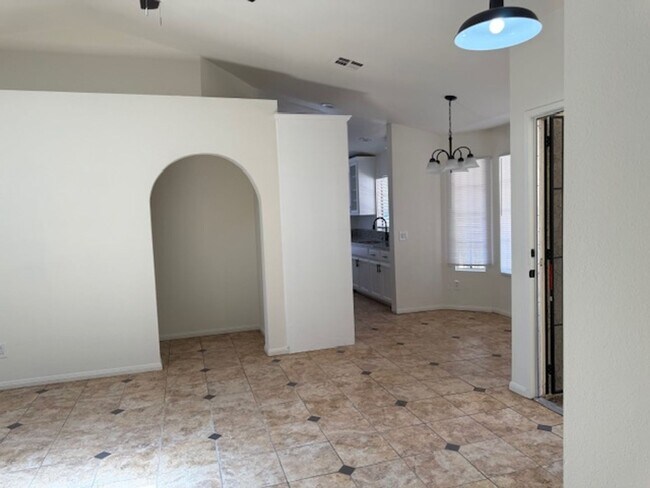 Foto del edificio - West Lancaster 3 Bedroom Home