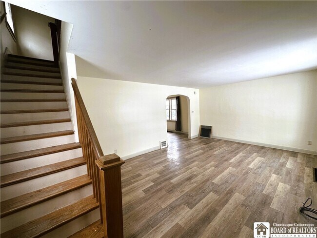 Foto del edificio - 481 Fairmount Ave