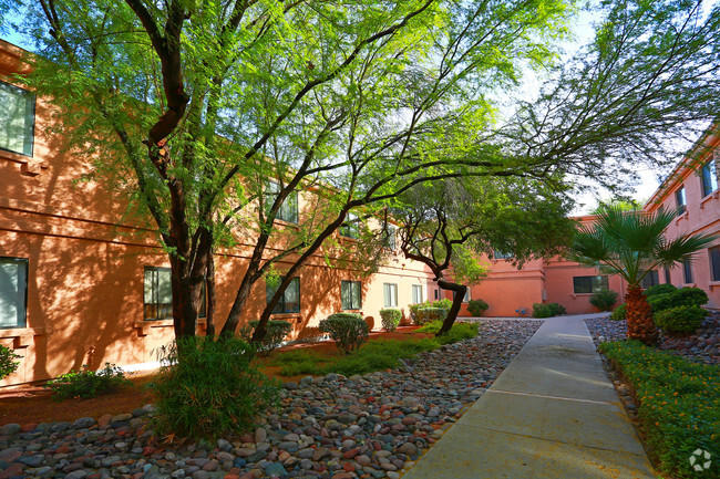 Foto del edificio - B'nai B'rith Covenant House