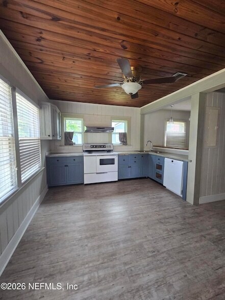 Foto del edificio - 1822 Inwood Terrace