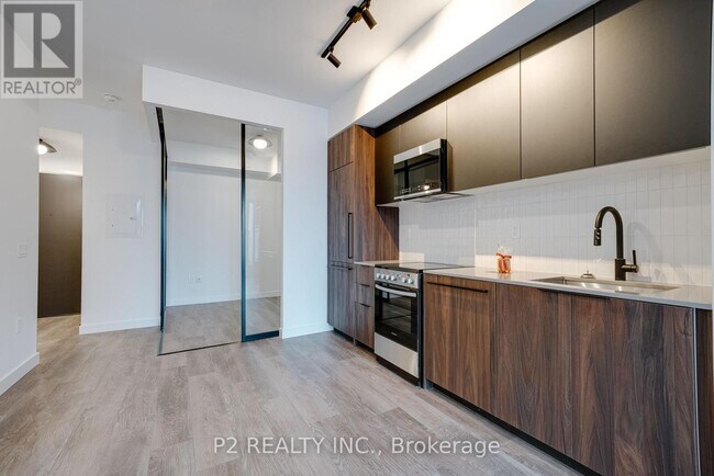 Building Photo - 1635 Military Trail