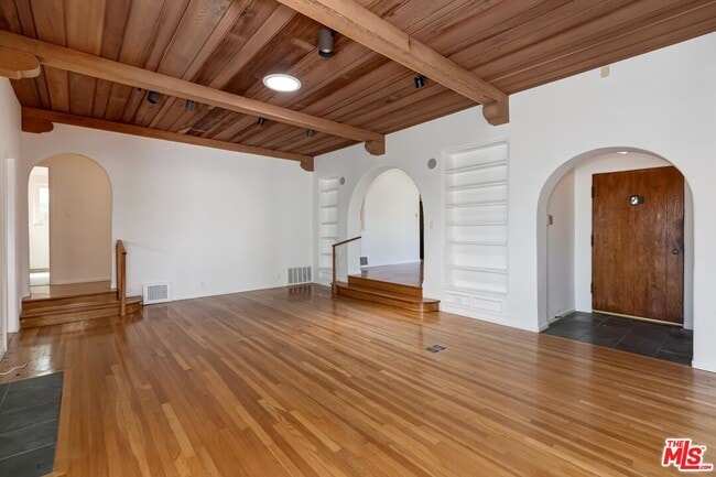 Foto del edificio - 921 24th St