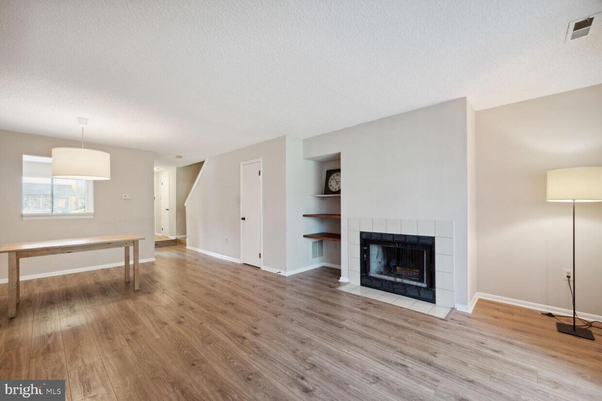 199 Hampshire Dr, Plainsboro Township, NJ 08536 Townhome Rentals in