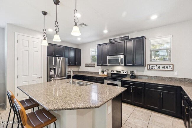 Foto del edificio - 3 Bedroom 2.5 Bathroom Paseo Place Home