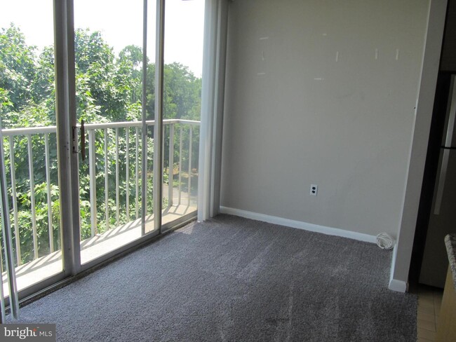 Foto del edificio - 401 Cooper Landing Rd