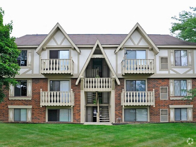 Building Photo - Fox Pointe Apartments