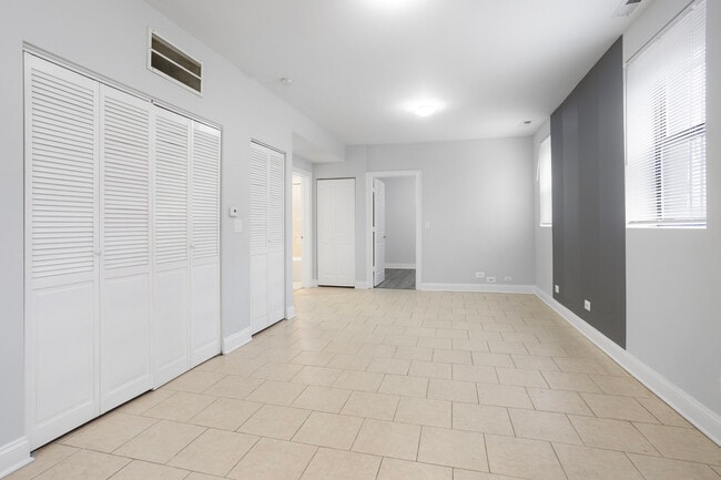 Foto del edificio - 7530 N Seeley Ave