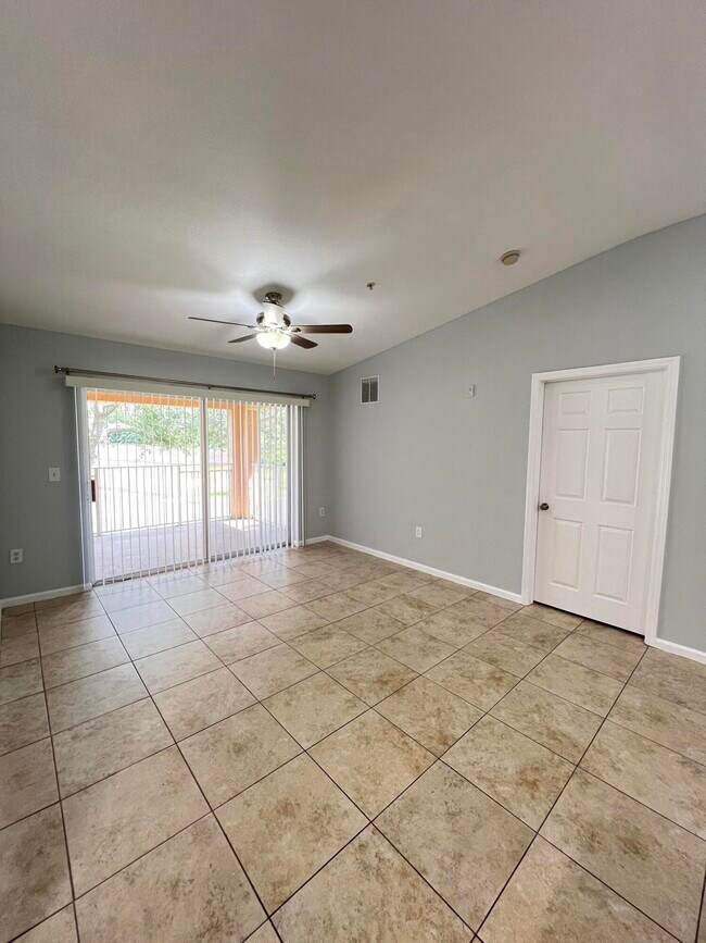 191 SW Palm Dr Unit 207, Port St. Lucie, FL 34986 Condo for Rent in