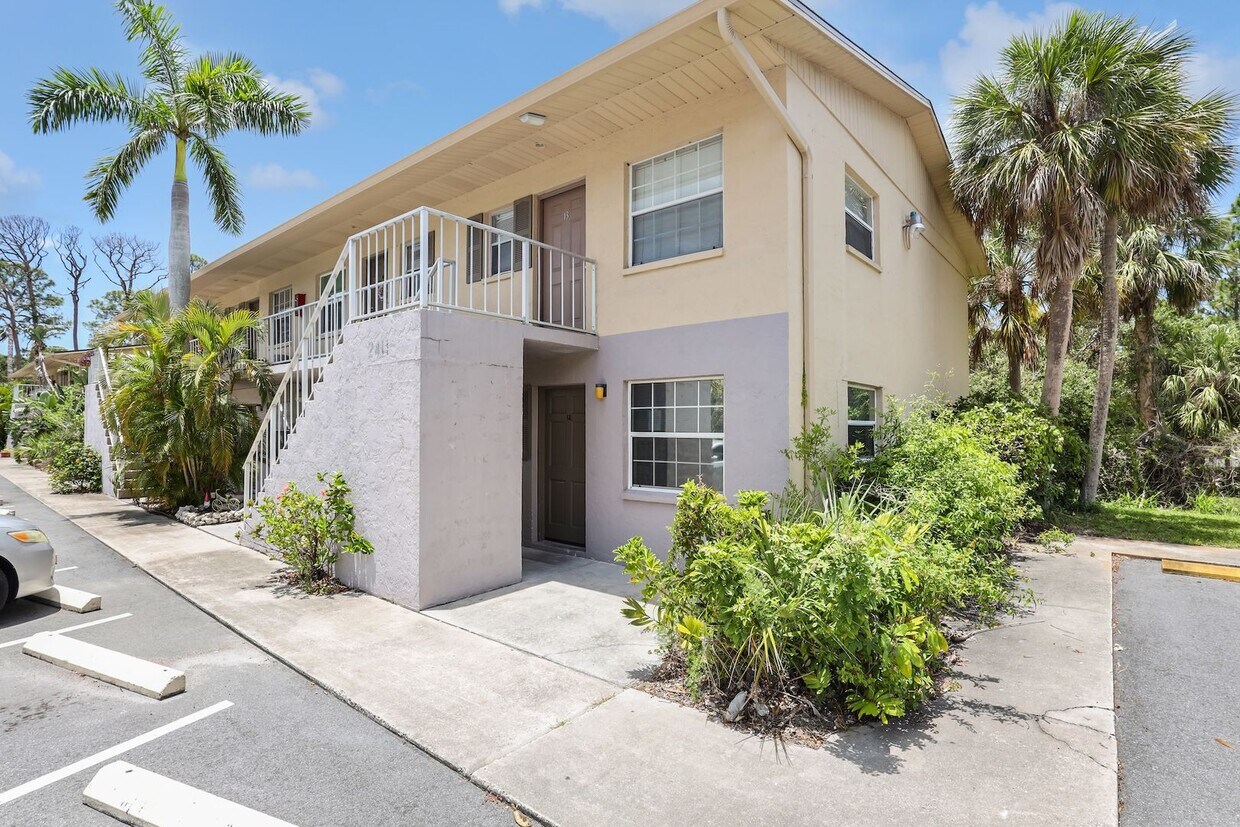 1-Bedroom Condo Near Downtown Sarasota - 1-Bedroom Condo Near Downtown Sarasota