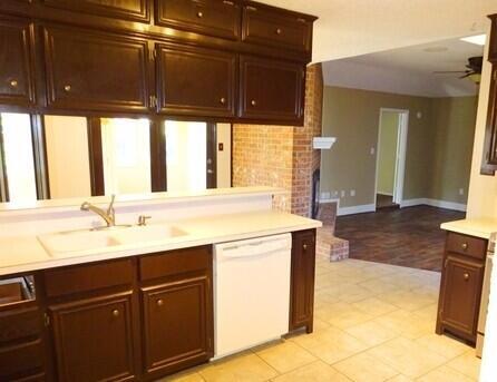 Building Photo - 5813 74th St