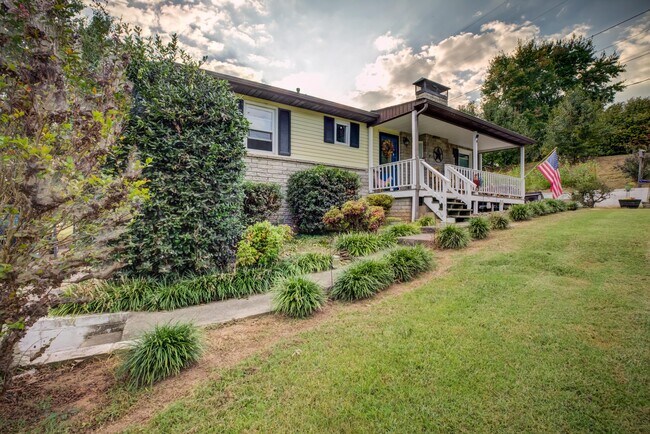 Building Photo - 7757 Heiskell Rd