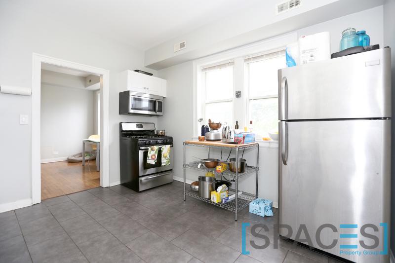 Primary Photo - 2121 N Campbell Ave