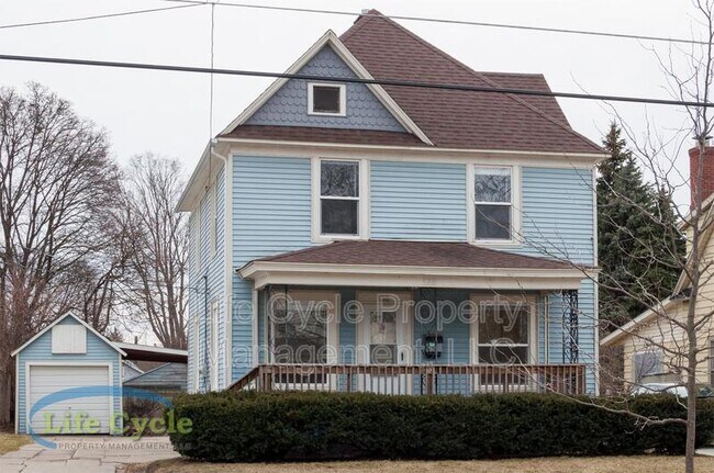 Foto del edificio - 138 Travis St NE