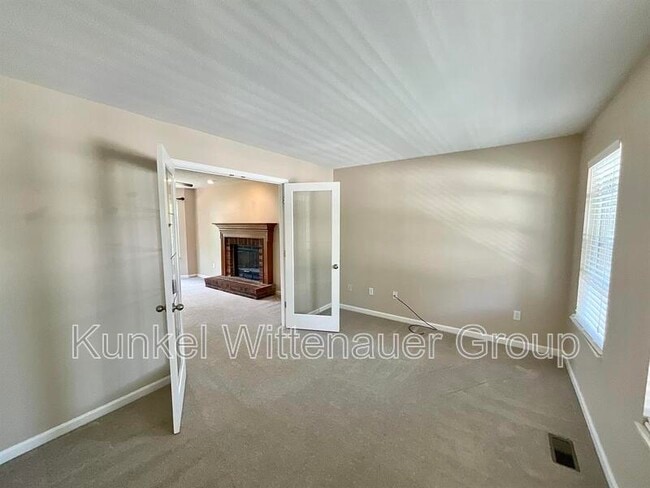 Photo - 150 Knob Creek Ln House