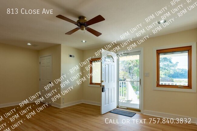 Foto del edificio - 813 Close Ave