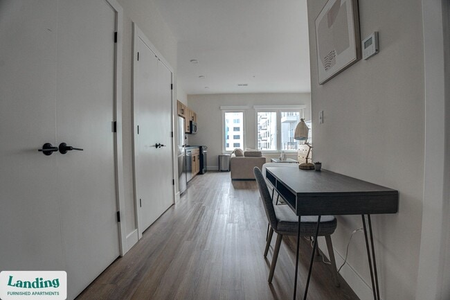 Foto del edificio - 1999 E Boston St