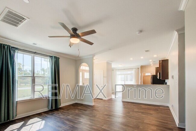 Building Photo - 609 Fishers Ct