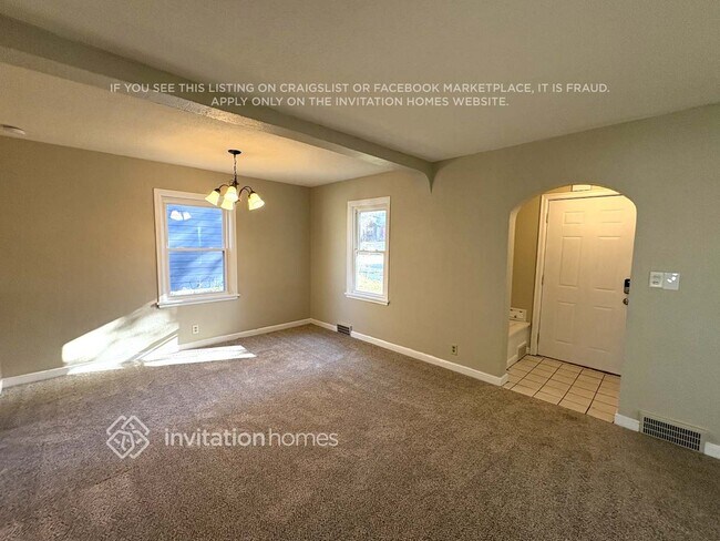 Foto del edificio - 1923 Arlington Ave E