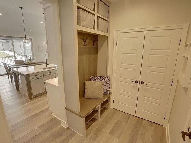 Building Photo - 375 NE 78th Ct