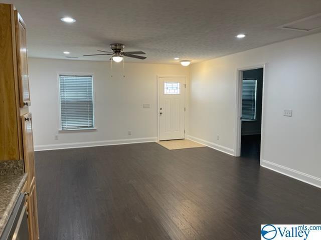 Foto del edificio - 23460 Miss Leslie Way