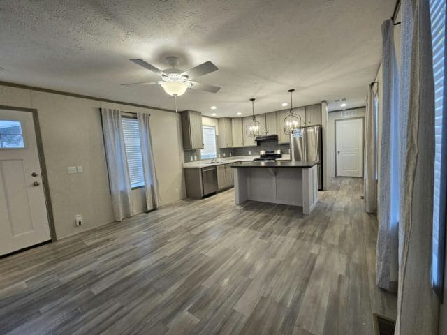 Building Photo - 51 Viking Terrace