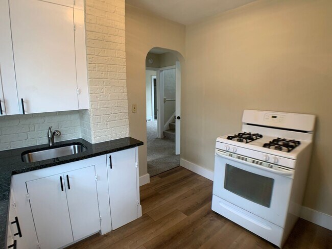 Foto del edificio - 1822-1824 Stillwater Ave East