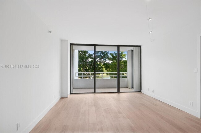 Foto del edificio - 20225 NE 34th Ct