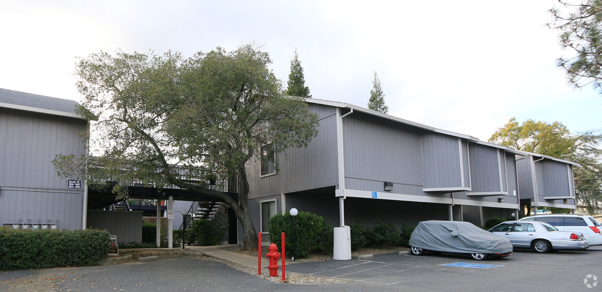 Building Photo - Sutter Court Apartments